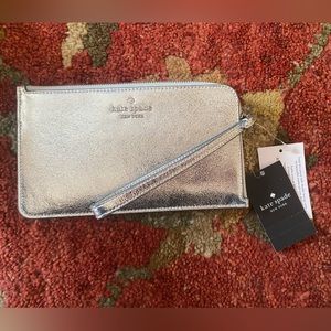 KATE SPADE Silver Wristlet. NWT